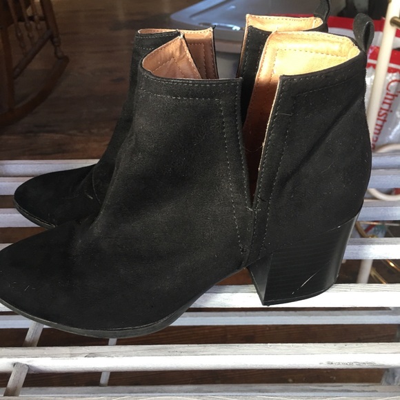 ladies black suede ankle boots